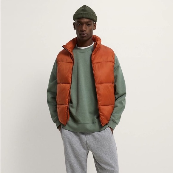 VTG Puffer Vest - Picture 5 of 9